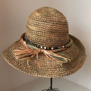 J Hats - Straw w/Beads & Straw Decor